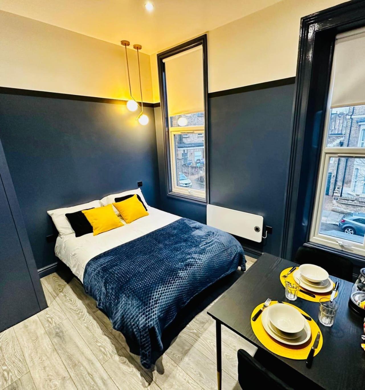 Luxury Studios In The City Centre London Exterior photo