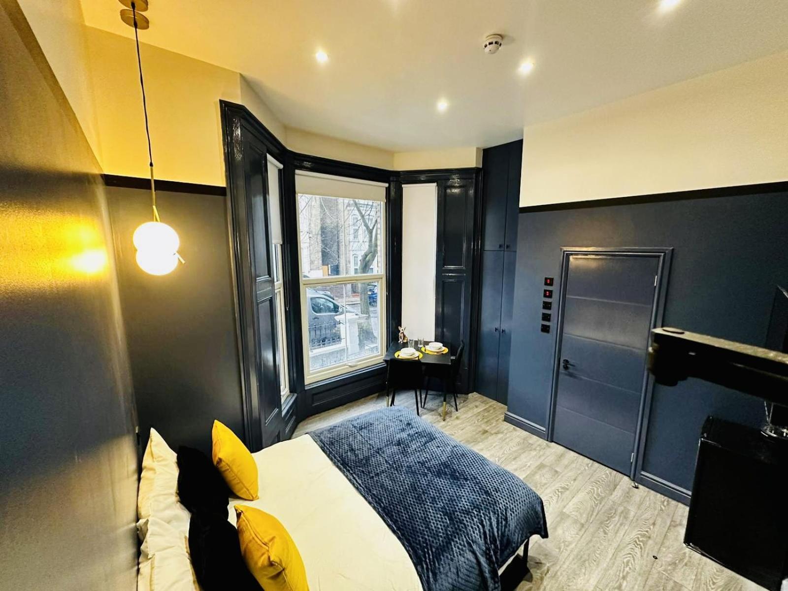 Luxury Studios In The City Centre London Exterior photo